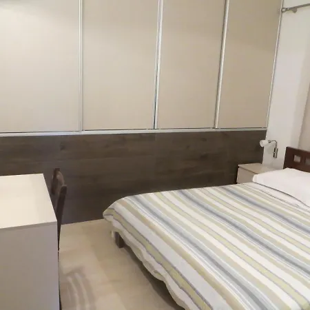 Pidoc Apartman 4 Osobe Daire