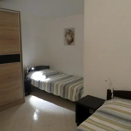 Daire Pidoc Apartman 4 Osobe