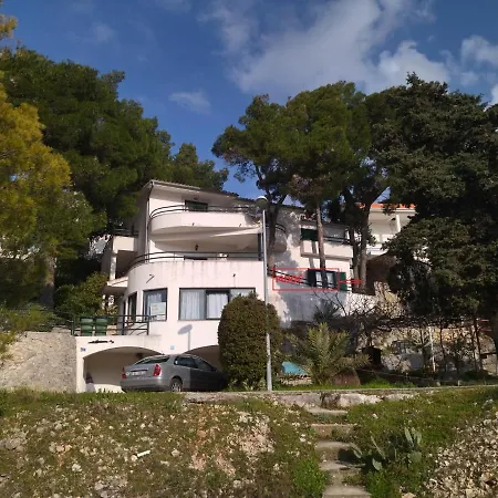 Pidoc Apartman 4 Osobe Daire Primošten